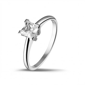 Exclusive jewellery - 1.00 carat solitaire ring in white gold with princess diamond of exceptional quality (D-IF-EX-None fluorescence-GIA certificate)