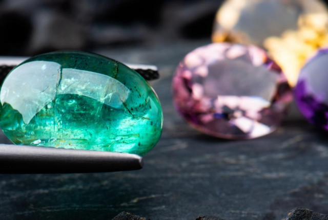 Find your birthstone at BAUNAT