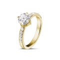 0.90 carat solitaire diamond ring in yellow gold with side diamonds
