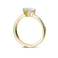 0.90 carat solitaire diamond ring in yellow gold with side diamonds