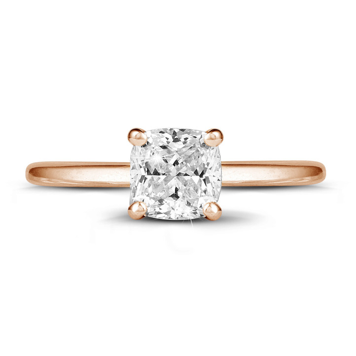 2.00 carat solitaire ring with a cushion diamond in red gold
