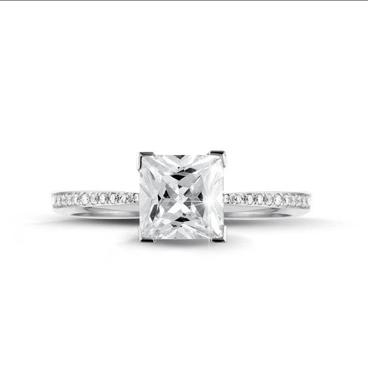 2.50 carat solitaire ring in white gold with princess diamond and side diamonds