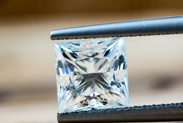 Loose princess cut diamond Loose princess cut diamond BAUNAT