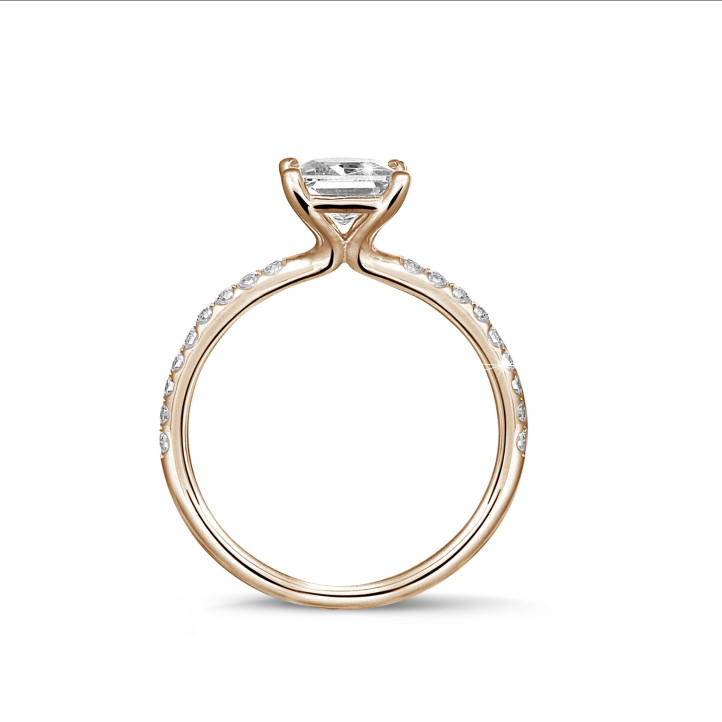 0.70 carat solitaire ring with a princess diamond in red gold with side diamonds