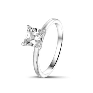 Rings - 1.00 carat solitaire ring with a princess diamond in white gold