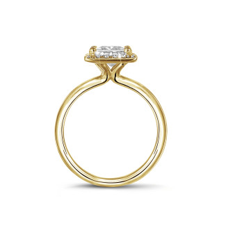 Rings - 1.50 carat solitaire halo ring with a princess diamond in yellow gold with round diamonds