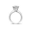 3.00 carat solitaire ring in white gold with six prongs with diamond of exceptional quality (D-IF-EX-None fluorescence-GIA certificate)