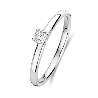 0.15 carat solitaire ring with a round cut diamond in white gold