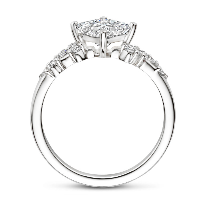 1.50 carat solitaire cluster ring in white gold with a princess cut diamond