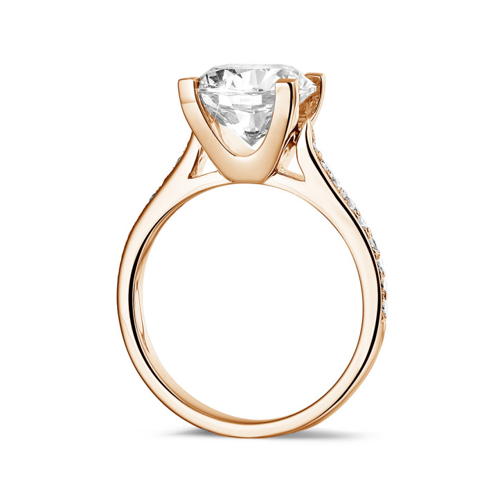 2.50 carat solitaire diamond ring in red gold with side diamonds