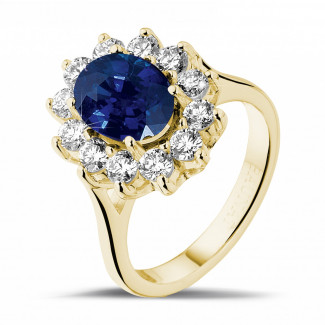 Rings - Entourage ring in yellow gold with an oval sapphire and round diamonds