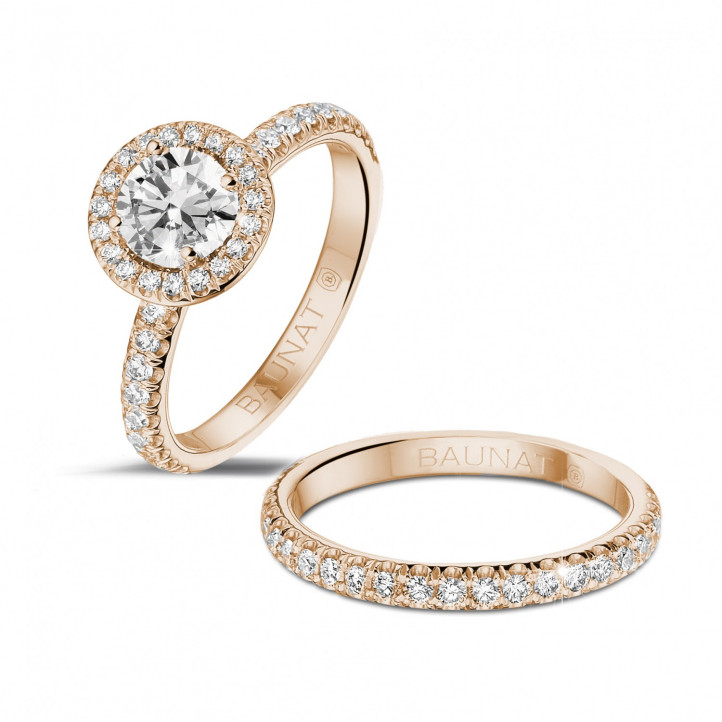 0.70 carat solitaire halo ring in red gold with round diamonds