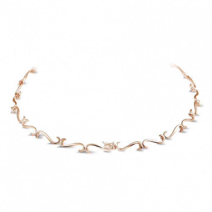 3.65 carat diamond necklace in red gold