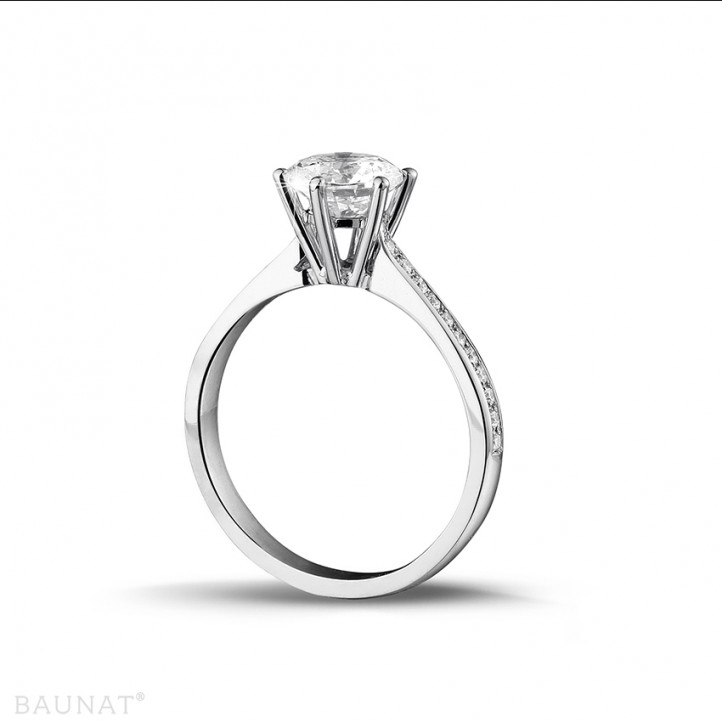 1.25 carat solitaire diamond ring in platinum with side diamonds