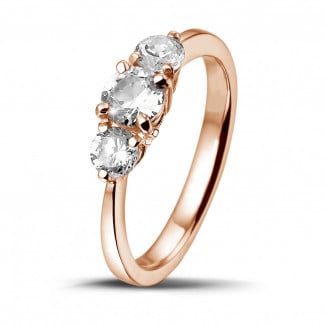 Rings - 0.95 carat trilogy ring in red gold with round diamonds