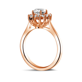 Rings - 0.90 carat entourage ring in red gold with oval diamond