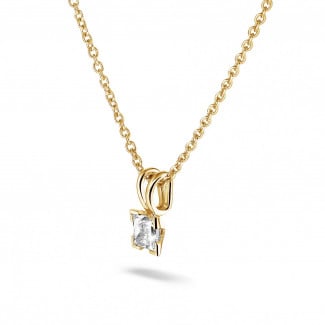 Necklaces - 1.00 carat solitaire pendant in yellow gold with princess diamond
