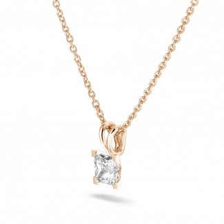 Necklaces - 1.00 carat solitaire pendant in red gold with princess diamond