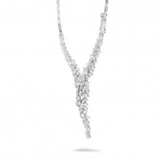 5.90 carat diamond necklace in white gold