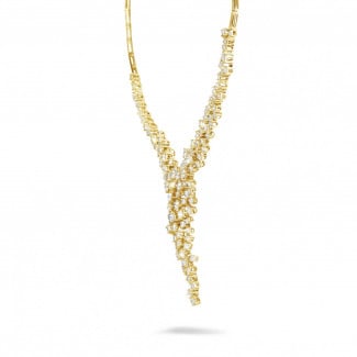 5.90 carat diamond necklace in yellow gold