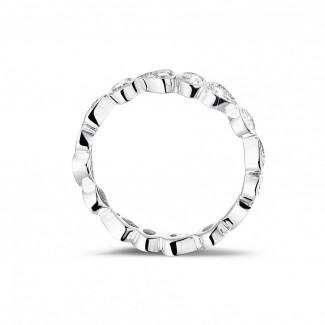 Rings - 0.50 carat diamond stackable alliance in platinum with pear design