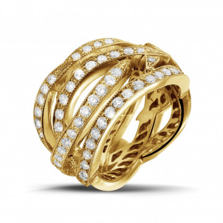 Rings - 2.50 carat diamond design ring in yellow gold