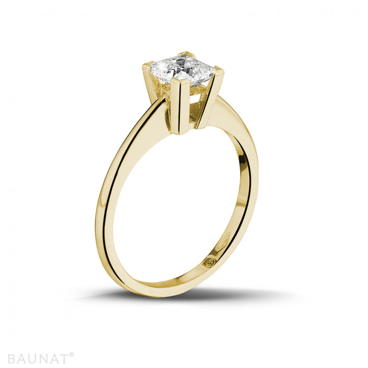 0.75 carat solitaire ring in yellow gold with princess diamond