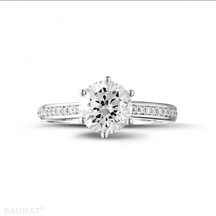 1.50 carat solitaire diamond ring in platinum with side diamonds