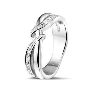 Ladies wedding rings - 0.11 carat diamond ring in white gold