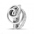 Exclusive BAUNAT stock sale (no 30 day return) - 0.85 carat diamond design ring in white gold (Available in size 50,54,55)