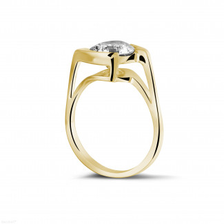 Rings - 2.00 carat solitaire diamond ring in yellow gold