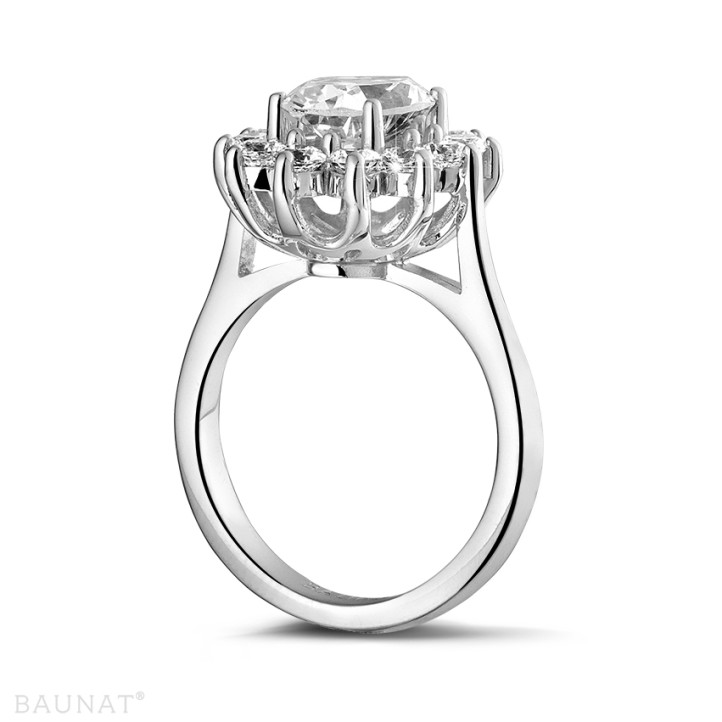 2.85 carat entourage ring in platinum with oval diamond