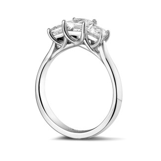 Engagement - 1.05 carat trilogy ring in platinum with princess diamonds
