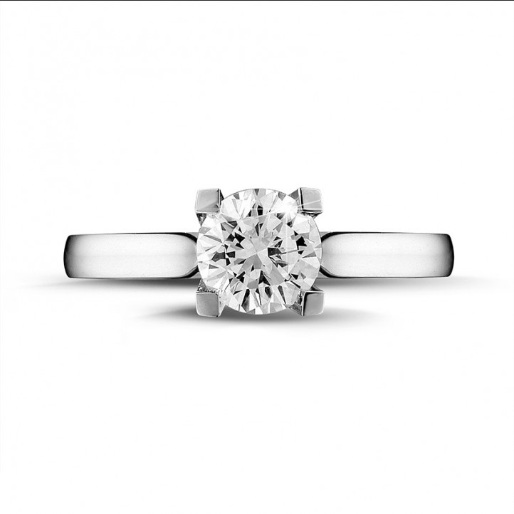 0.90 carat solitaire diamond ring in platinum