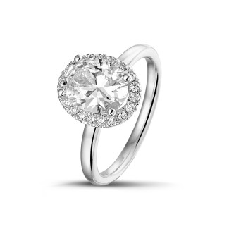 鑽石求婚戒指 - 1.00克拉Halo光環橢圓形切工圍鑲白金戒指