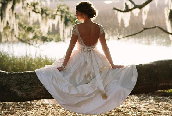 Who is going to help me to complement my engagement ring with the perfect wedding dress?