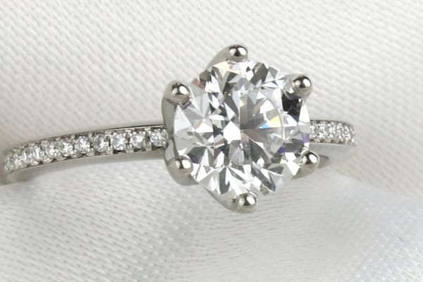 Diamond ring