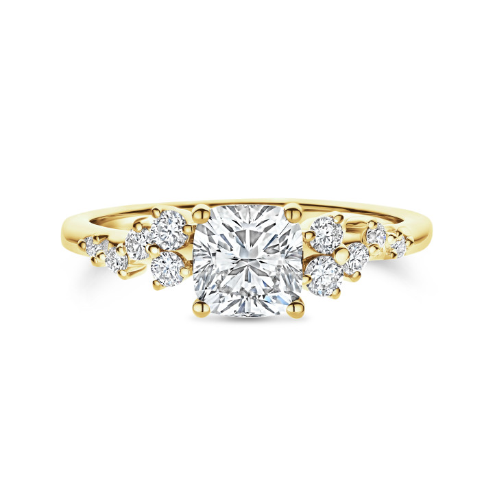1.20克拉黃金鑲枕形切割鑽石單石錦簇戒指