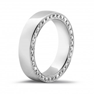 經典婚戒 - 0.70克拉密鑲鑽石白金永恆戒指