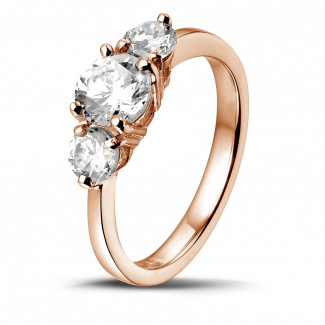 愛情三部曲1.50 克拉三鑽玫瑰金戒指