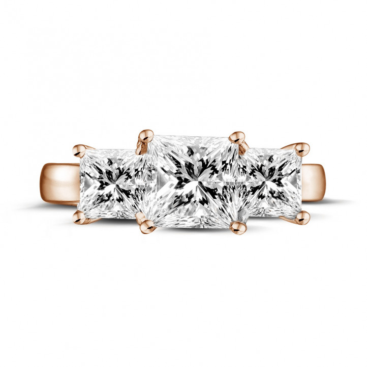 愛情三部曲2.00克拉三鑽玫瑰金戒指