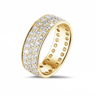 1.70 克拉黃金密鑲三行鑽石戒指