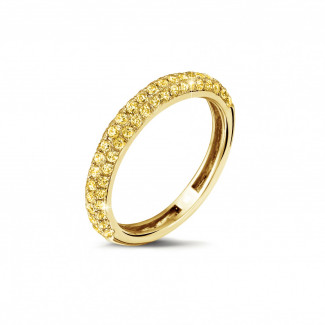 金戒指 - 0.65克拉黃金密鑲鑽石戒指(半環鑲鑽)