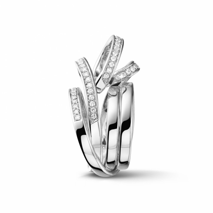 Vendita esclusiva BAUNAT (senza diritto di restituzione entro 30 giorni) - Anello con diamante da 0,77 carati in oro bianco (disponibile nella misura 55)