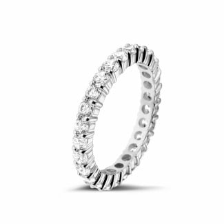 Anelli - Anello eternity con diamanti da 1,56 carati in oro bianco