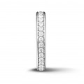 Anello eternity con diamanti da 0,68 carati (set completo) in platino
