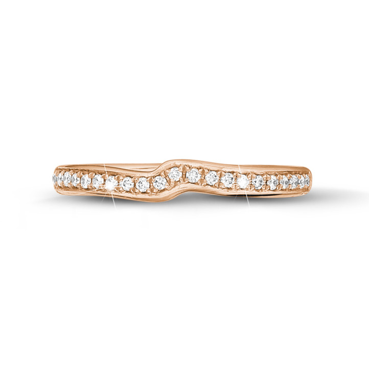 Anello eternity con diamanti curvi da 0,20 carati (mezzo set) in oro rosso