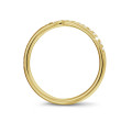 Anello eternity con diamanti curvi da 0,20 carati (mezzo giro) in oro giallo