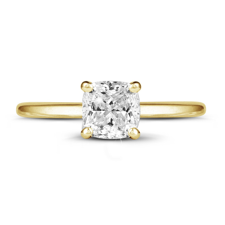Anello solitario da 2,00 carati con diamante taglio cuscino in oro giallo