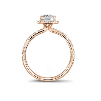 Anelli - Anello solitario halo da 2,00 carati con diamante taglio smeraldo in oro rosso con diamanti rotondi